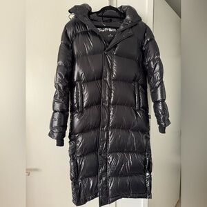 Aritzia The Super Puff Long - Hi-Gloss in Black